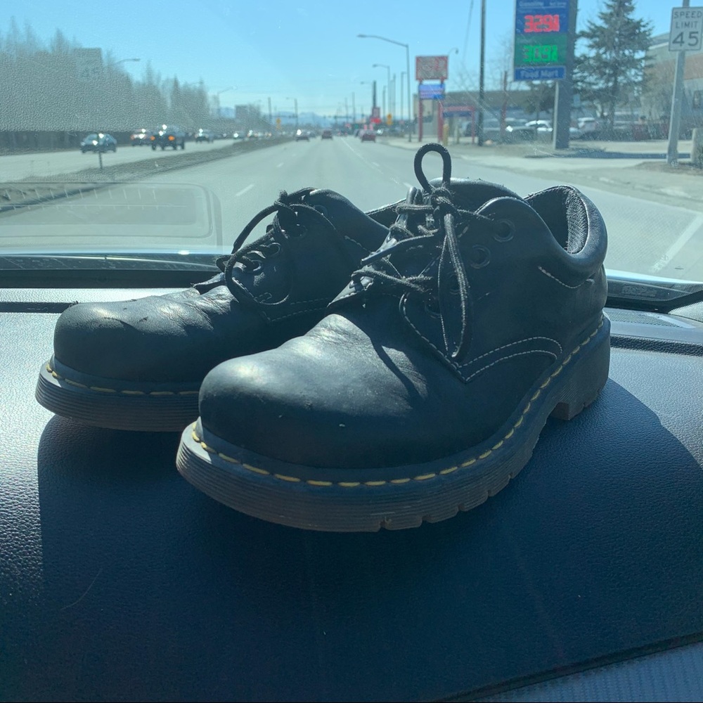 Black dr martens shoes